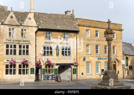 Am Marktplatz in Stow auf die würde, Gloucestershire, England, UK Stockfoto