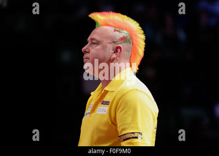 HBF-Stadion-Perth, Australien. 14. August 2015. TabTouch Perth Dart Masters, wacht Peter Wright auf. Bildnachweis: Aktion Plus Sport/Alamy Live-Nachrichten Stockfoto