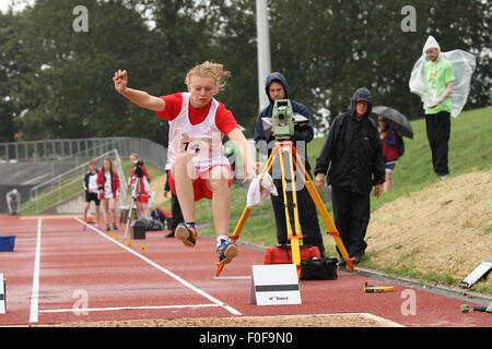 Nottingham, UK. 14. August 2015. 2015 Zerebralparese World Games. Leichtathletik-Event. Emily Stewart von England im Weitsprung Frauen © Action Plus Sport/Alamy Live News Stockfoto