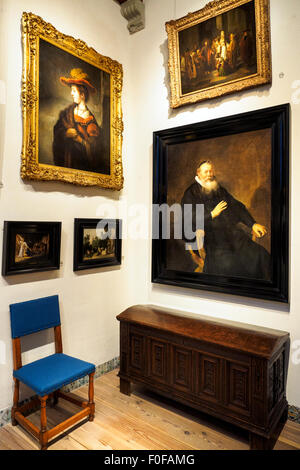 der Salon war Rembrantds Wohnzimmer und Schlafzimmer Rembrandthaus (Haus von Rembrandt) Museum - Amsterdam, Niederlande Stockfoto