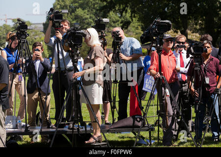 TV-Nachrichten-Kameras-Einrichtung für outdoor-Event - Washington, DC USA Stockfoto