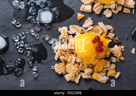Mango-sorbet Stockfoto