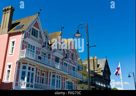 Gebäude an der Uferpromenade in Dartmouth, Devon Stockfoto