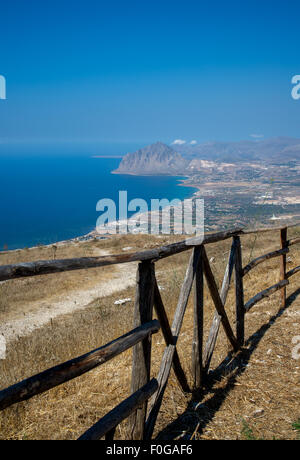 Golf von Bonagia und Monte Cofano Natur behalten an der Küste der Provinz von Trapani. Panorama-Landschaft von Erice, Sizilien, Ita Stockfoto