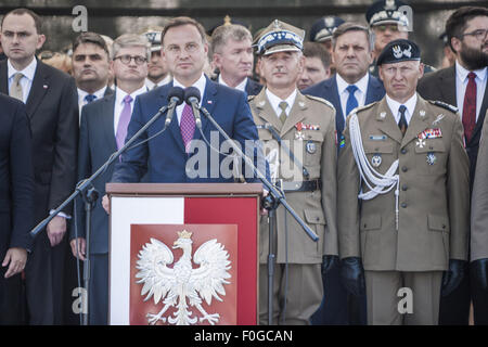 Warszawa, Mazowieckie, Polonia. 15. August 2015. Präsident von Polen, Andrzej Duda, hält eine Rede während der Feierlichkeiten der Army Forces Day in Warschau. Bildnachweis: Celestino Arce/ZUMA Draht/Alamy Live-Nachrichten Stockfoto