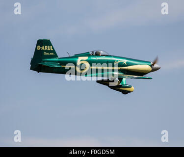 LeVier kosmischen Wind Leichtflugzeug G-ARUL fliegen am Flugplatz Old Warden Stockfoto