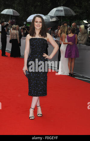 London, UK, 11. August 2015, Sophie McShera besucht BAFTA Sonderpreis Ehrung für ITV Downton Abbey im Richmond Theatre für besondere Hommage-Programm namens "Bafta feiert Downton Abbey", die später in Jahr ausgestrahlt werden. Stockfoto