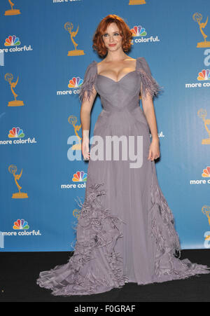 LOS ANGELES, CA - 29. August 2010: Mad Men star Christina Hendricks auf der 2010 Primetime Emmy Awards im Nokia Theatre L.A. Live in der Innenstadt von Los Angeles. Stockfoto