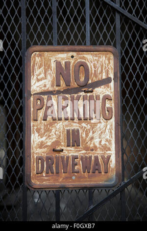 Kein Parkplatz in Einfahrt Zeichen, New Orleans, USA Stockfoto