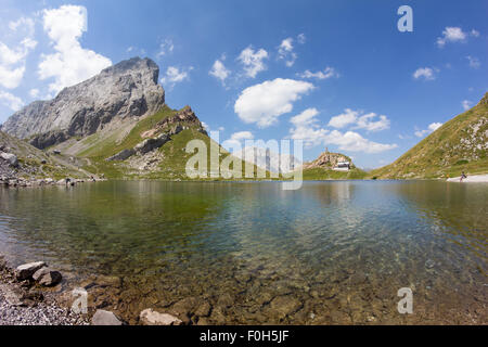 Karnischen Alpen anzeigen im Lesachtal Kärnten Österreich See Wolayersee Stockfoto