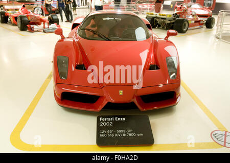 Ferrari-Museum (Museo Ferrari) in Maranello, Italien. Ferrari Enzo (2002). Stockfoto