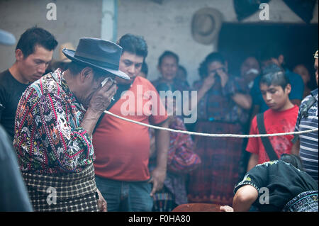 Beerdigung, San Jorge La Laguna, Solola, Guatemala. Stockfoto