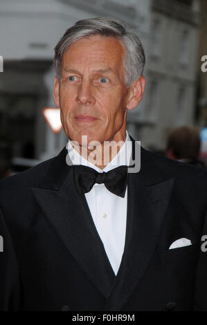 London, UK, 11. August 2015, Douglas Reith besucht BAFTA Sonderpreis Ehrung für ITV Downton Abbey im Richmond Theatre für besondere Hommage-Programm namens "Bafta feiert Downton Abbey", die später in Jahr ausgestrahlt werden. Stockfoto