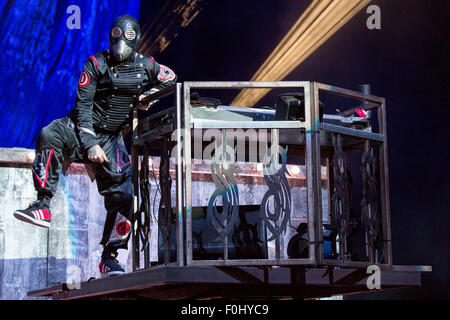 Tinley Park, Illinois, USA. 15. August 2015. SID WILSON von Slipknot führt live auf der "Sommer Last Stand" Tour im Hollywood Casino Amphitheater in Tinley Park, Illinois Credit: Daniel DeSlover/ZUMA Draht/Alamy Live News Stockfoto