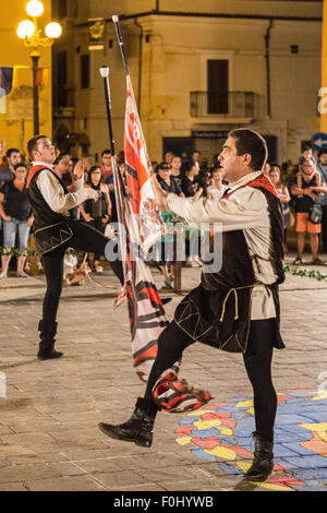 "Zurlo della Bandiera" eine traditionelle Fahnenschwingen-Wettbewerb Stockfoto