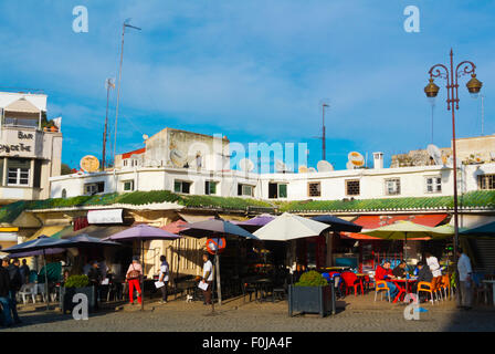 Gartenrestaurants, Grand Socco, Hauptplatz, Tanger, Marokko, Nordafrika Stockfoto