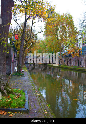 Blick auf Kanal in Utrecht, Niederlande Stockfoto