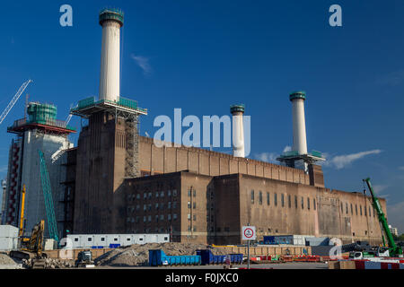 Battersea Power Station in der Nähe von London, England Stockfoto