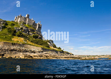 Horizontale Blick auf St. Michael's Mount, Cornwall. Stockfoto