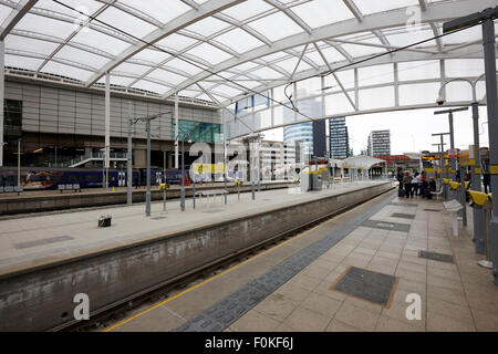 Manchester Victoria Railway Station Metrolink Plattformen England UK Stockfoto