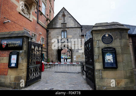 Chethams Bibliothek Eingang Manchester England UK Stockfoto