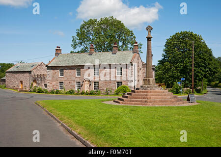 Dorfanger im Sommer Greystoke in der Nähe von Penrith Cumbria England UK United Kingdom GB Great Britain Stockfoto