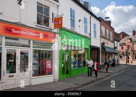 Speichern Sie die Kinder und Geist Charity Shop Geschäfte Geschäfte Goodramgate York North Yorkshire England Großbritannien GB Groß Großbritannien Stockfoto