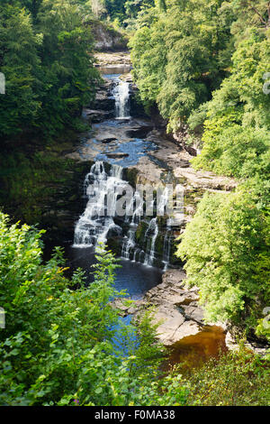 Europa, Großbritannien, Schottland, New Lanark World Heritage Site, The Clyde River fällt Stockfoto