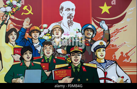 kommunistische Propaganda-Plakate in Hanoi, Vietnam Stockfoto