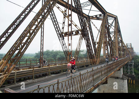 Neue Long Bien-Brücke in Hanoi Stockfoto