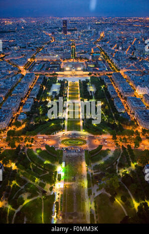 Blick vom Eiffelturm in Paris Stockfoto