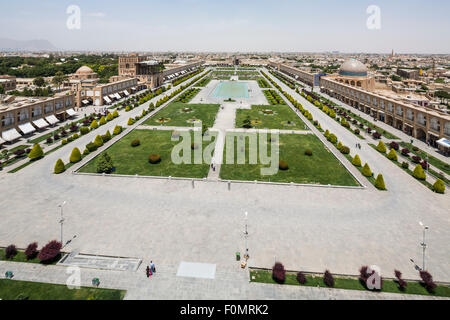 Maidan-i-Shah und Ali Qapu und Shaikh Lutfallah Moschee, Isfahan, Iran Stockfoto