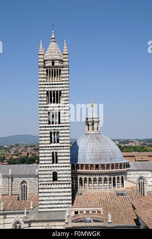 Der Duomo (Kathedrale) von Florenz. dating von 1296 und 1436 abgeschlossen. Stockfoto