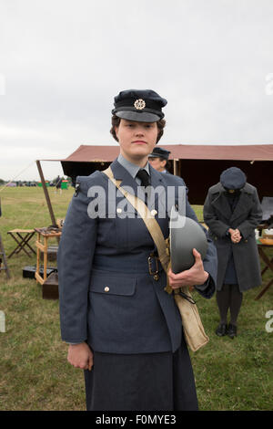 Biggin Hill, UK. 18. August 2015. Reenactment-Mannschaft anlässlich des Jahrestages der härteste Tag am Flughafen London Biggin Hill. Bildnachweis: Keith Larby/Alamy Live-Nachrichten Stockfoto