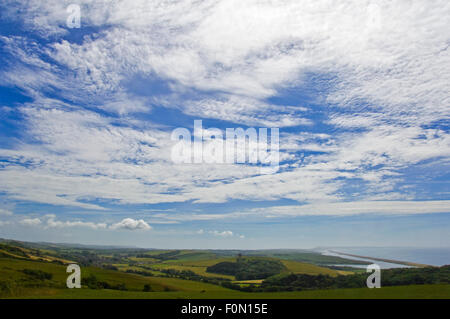 Horizontale Ansicht von Chesil Beach in Dorset. Stockfoto