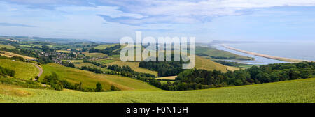 Horizontale (3 Bild Heftung) Panoramablick über Chesil Beach in Dorset. Stockfoto