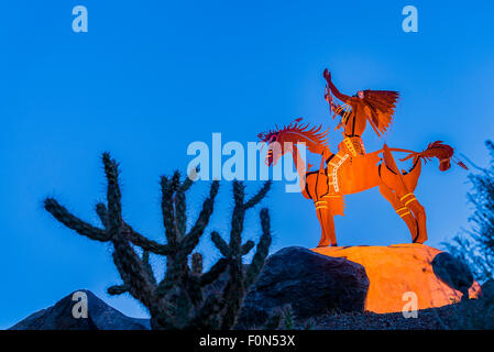 Der Chef Skulptur, NK'Mip Desert Cultural Centre, vom Künstler Virgil Raucher Marchand, Osoyoos, Britisch-Kolumbien, Kanada Stockfoto