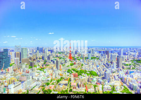 Tokyo Tower-Blick vom Roppongi Hills Observatory, Minato-Ku, Tokyo, Japan Stockfoto