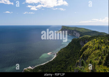 Forillon Nationalpark gesehen aus der Sicht auf Mt-St-Alban, Gaspe Halbinsel, Quebec, Kanada Stockfoto