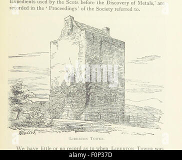 Dieses Bild stammt von „Guide to Craigmillar and its Environs“, einem ausführlichen Reiseführer, der die Geschichte, Wahrzeichen und die Umgebung von Craigmillar, Schottland, beleuchtet. Das Buch enthält 57 Illustrationen, die visuelle Einblicke in die historische Bedeutung und Geographie der Region bieten. Stockfoto