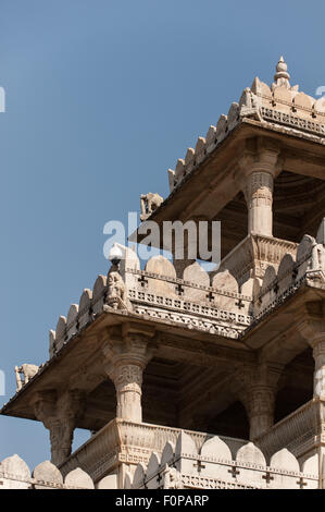 Indien; Straße von Udaipur, Jodhpur. Stockfoto