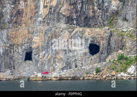 Bergbau-Betrieb in den Geirangerfjord, Norwegen. Stockfoto