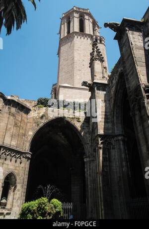 Turm von Klöstern in der Kathedrale von Barcelona, Barri Gotic, Katalonien, Spanien Stockfoto