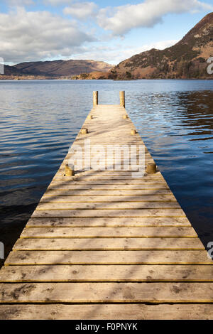 Steg am See Ullswater, Glenridding, Lake District, Cumbria, England Stockfoto