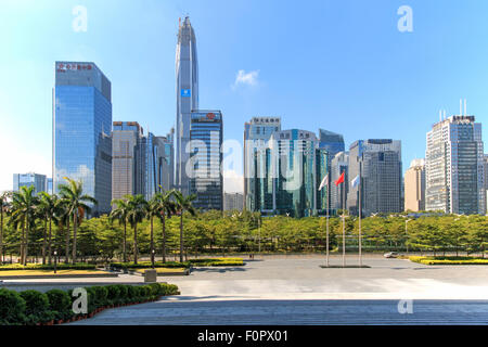 Shenzhen, China - August 19,2015: Shenzhen Skyline von der Börsengebäude aus gesehen Stockfoto