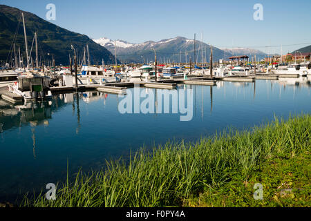 Ein seltener Tag Sonnenschein für die Seeleute von Whittier Alaska Stockfoto