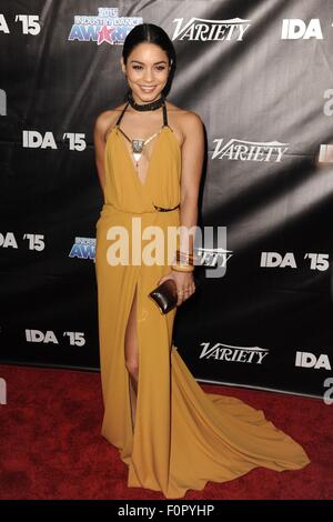 Los Angeles, CA, USA. 19. August 2015. Vanessa Hudgens im Ankunftsbereich für 2015 Industrie Dance Awards, Avalon Hollywood, Los Angeles, CA 19. August 2015. Bildnachweis: Dee Cercone/Everett Collection/Alamy Live-Nachrichten Stockfoto