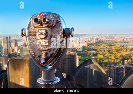 New York City, Blick auf Central Park von oben auf den Felsen Stockfoto