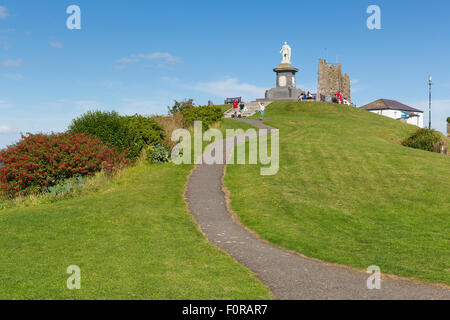 Prinz Albert Statue Tenby Hügel Pembrokeshire Wales Walisisch Altstadt Stockfoto
