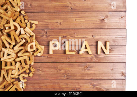 Wort-Plan gemacht mit Holzbuchstaben Stockfoto